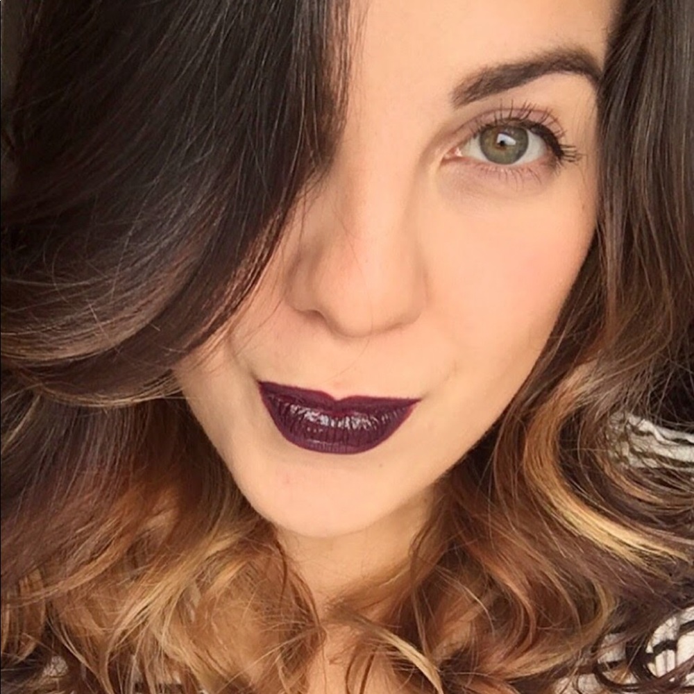 Meet your Posher, Veronica